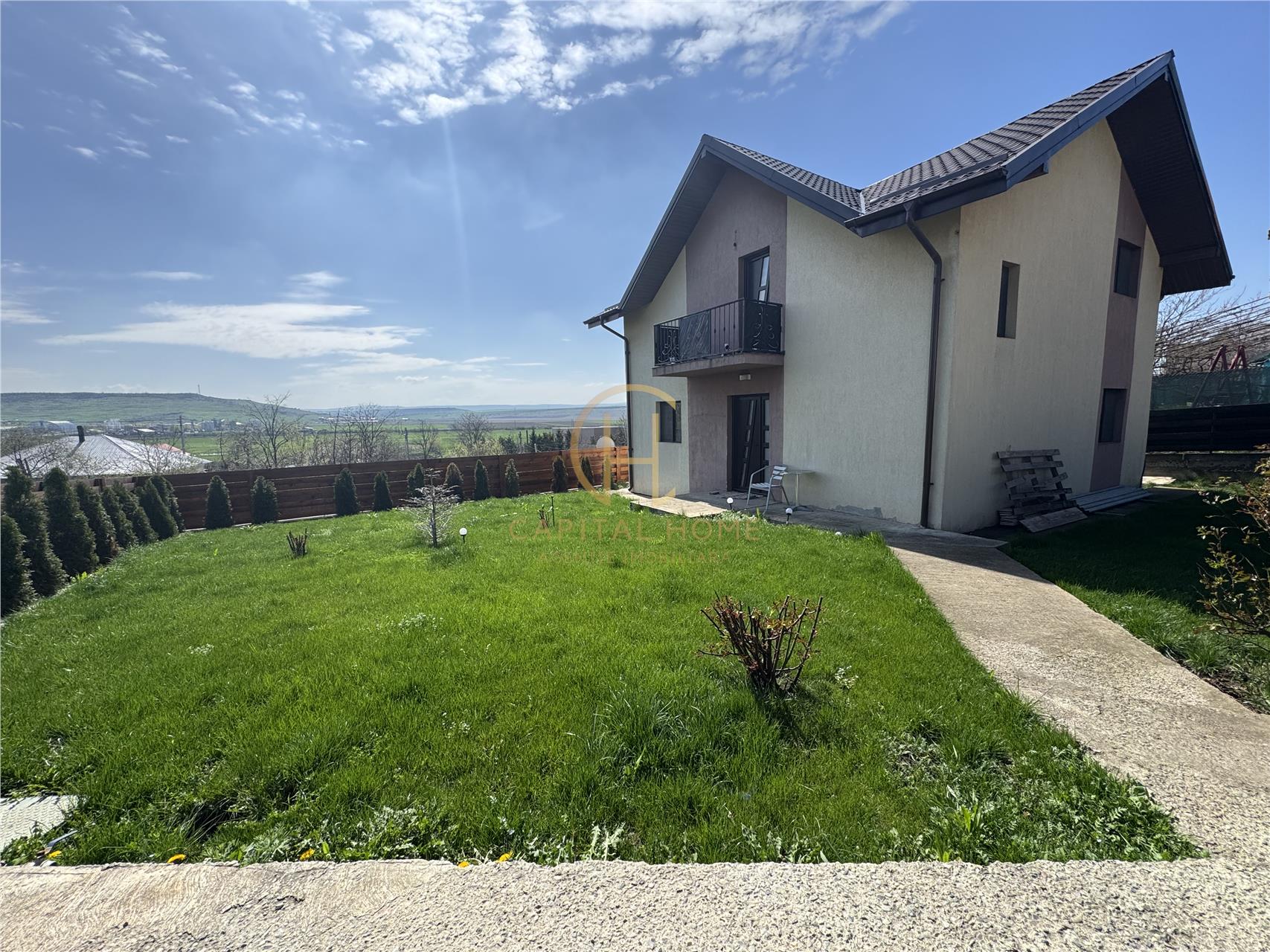 Casa de închiriat 4 camere Letcani